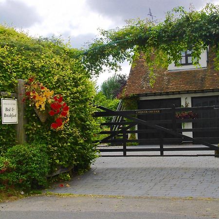 Chequer Cottage Horseheath Exterior photo