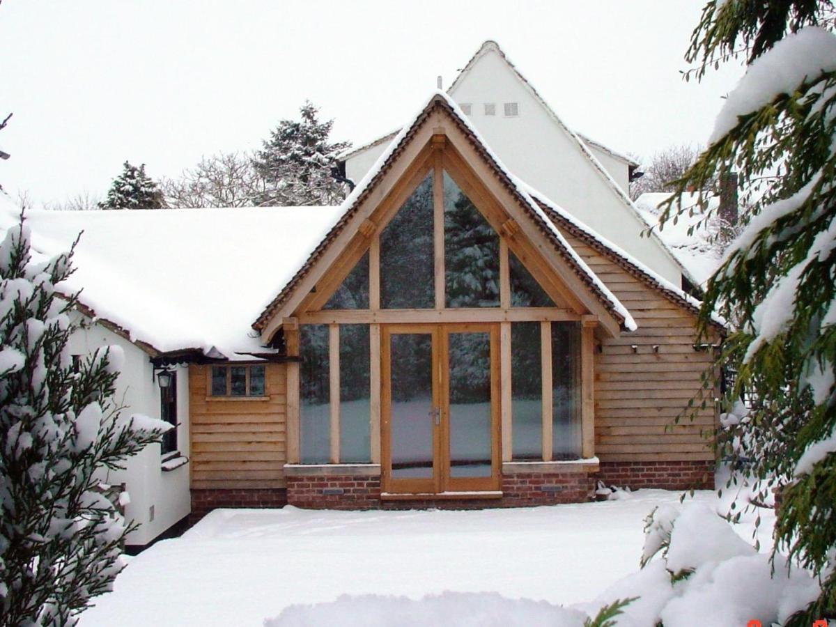 Chequer Cottage Horseheath Exterior photo